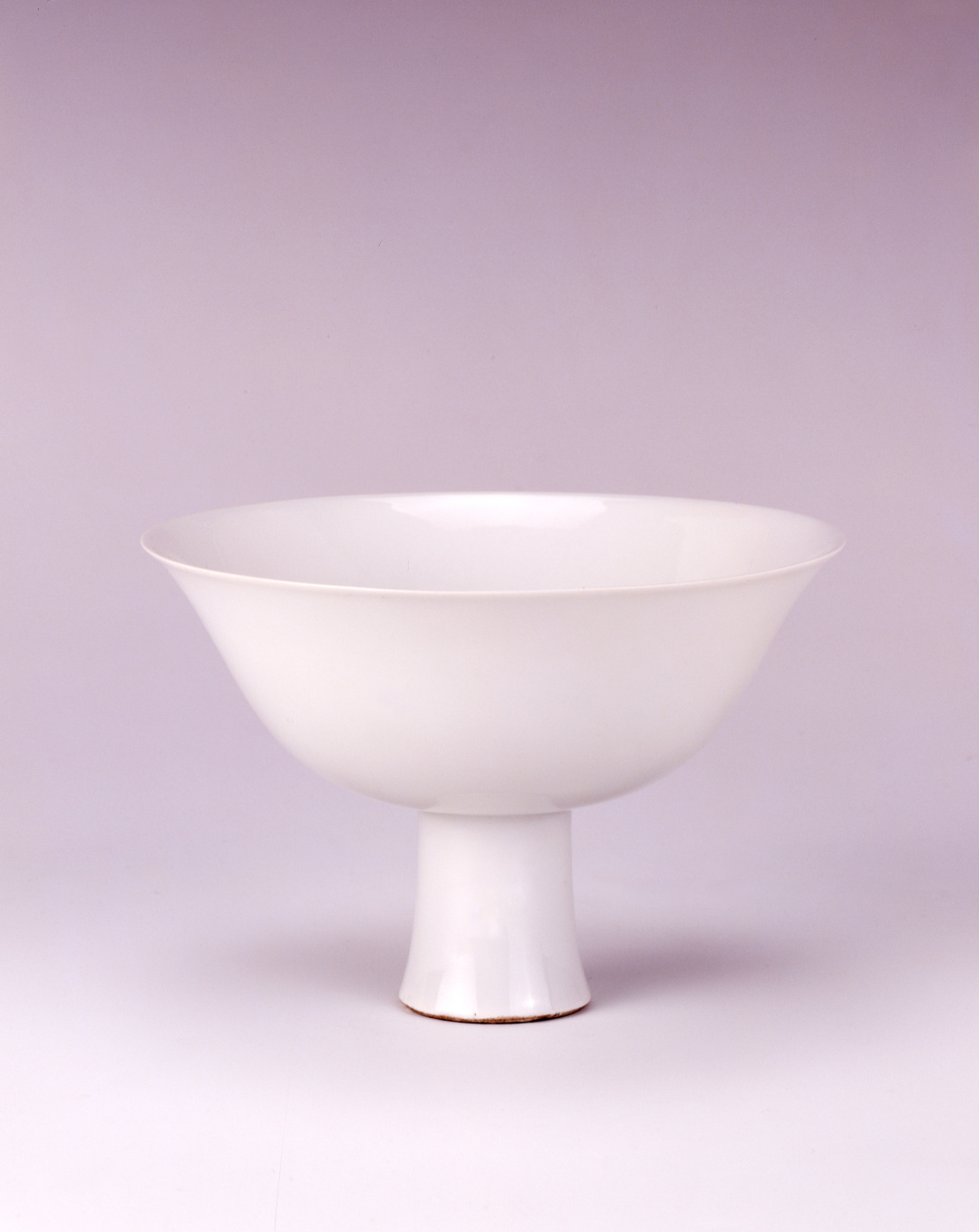 布达拉宫藏 明·永乐 甜白釉暗龙纹高足碗