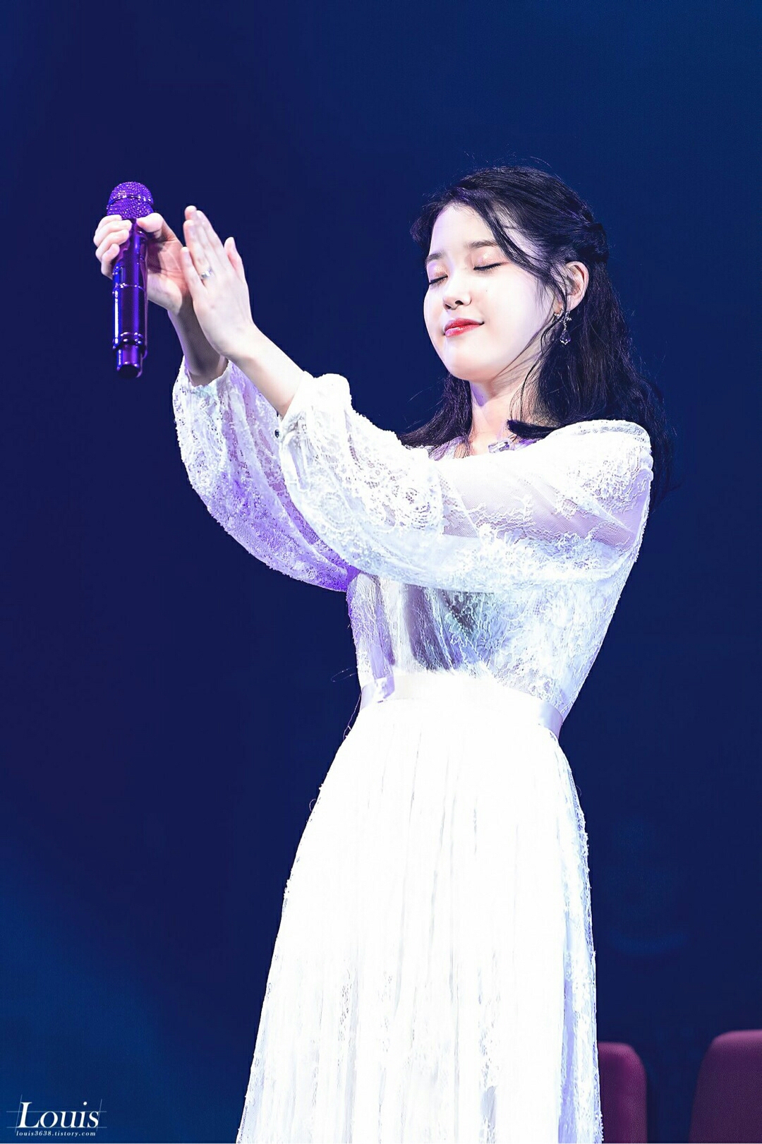 q:"知恩"对"知恩"说的话"真的很炽热,很忙,我知道,太过分的指使你了