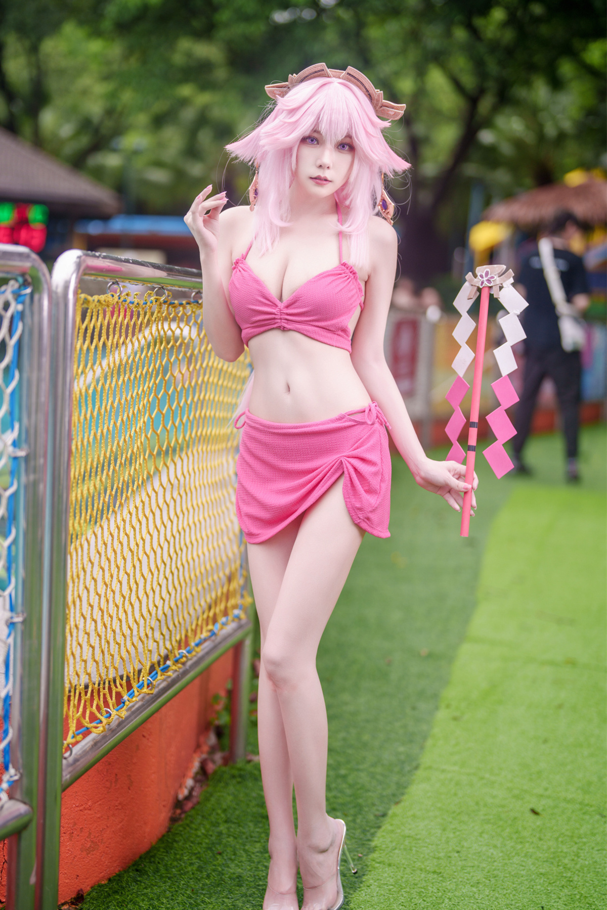 坏露露香宝原神八重神子泳装cosplay1