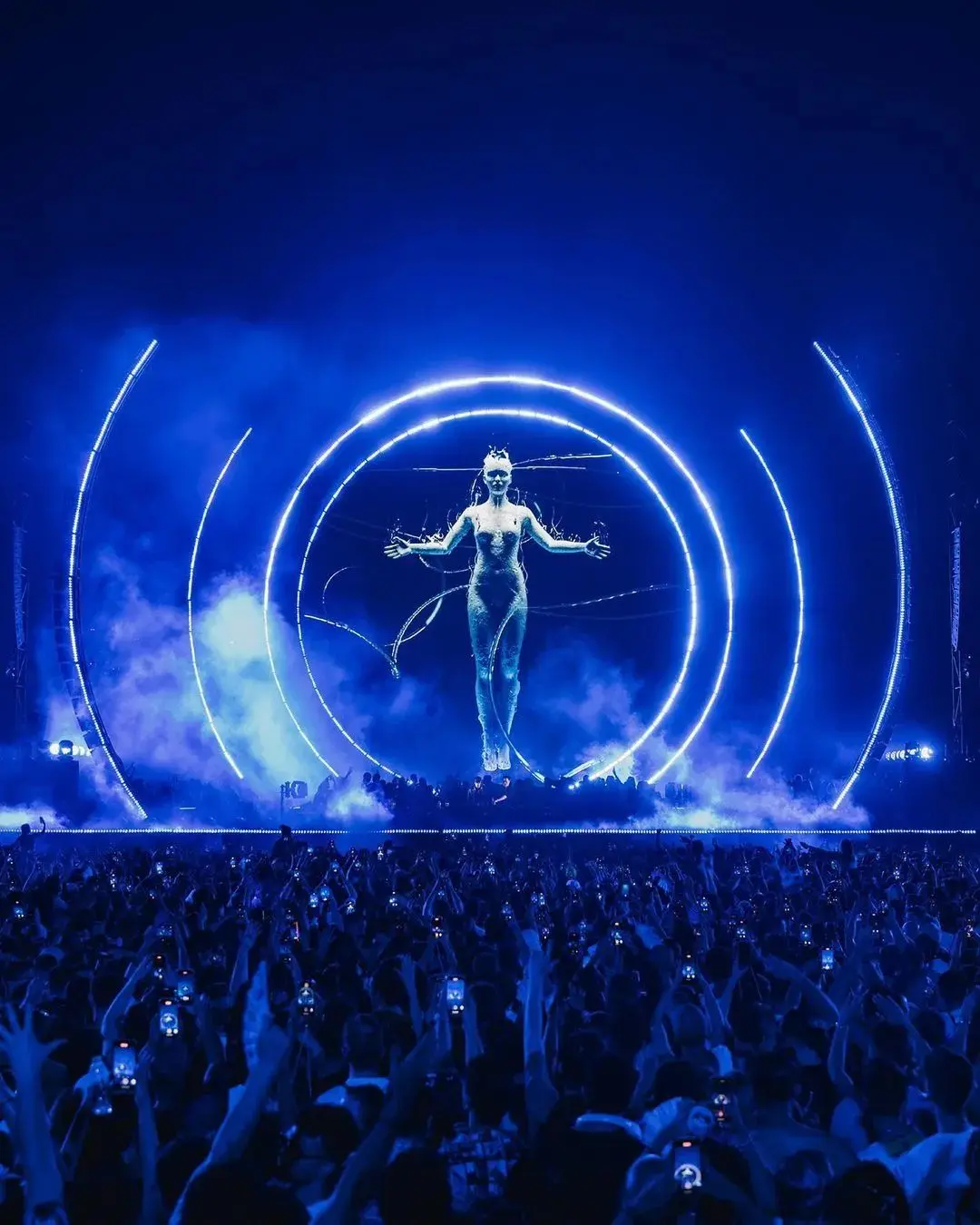 再一次站在时代风口的国内电音从业人员们该如何主动把握机遇乘风