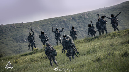战术国防平台——PLA LRRP 境外战区纪实