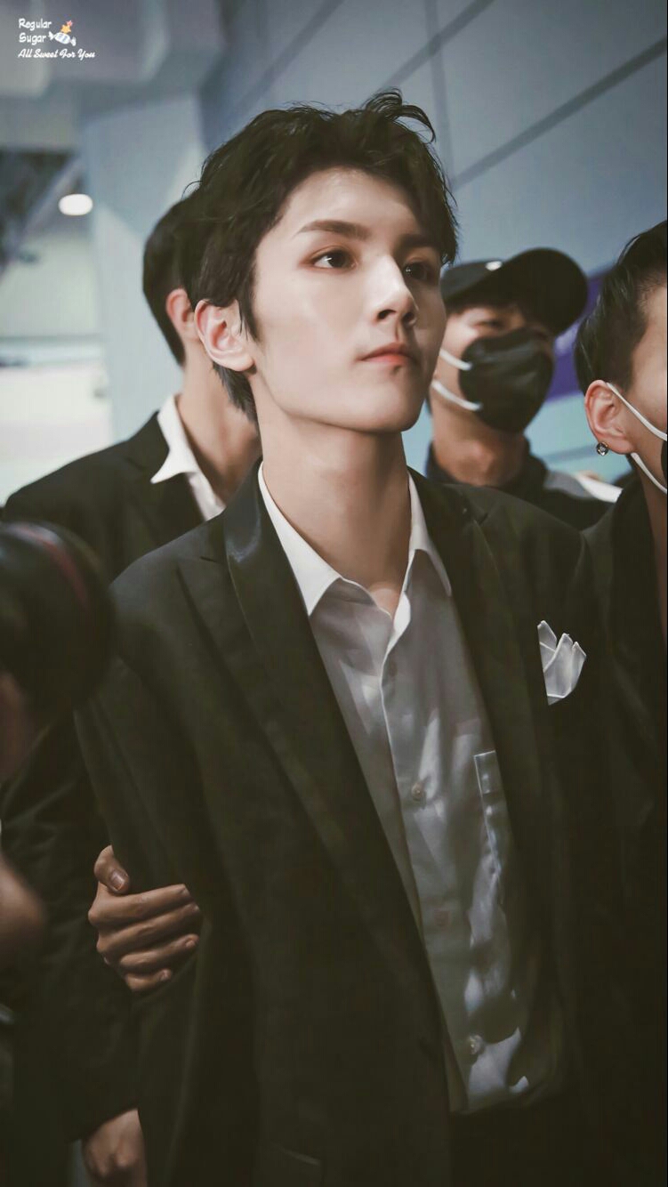 【我只属于你】『灵超×你』赠依依小盆友 生贺