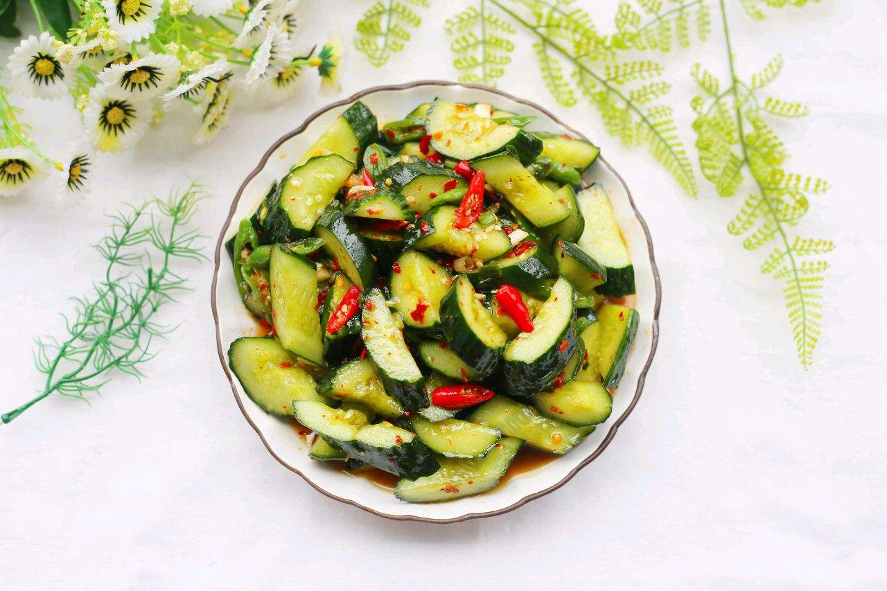 爱上吃黄瓜,鲜香味美,家常版黄瓜新吃法这个味道真的鲜