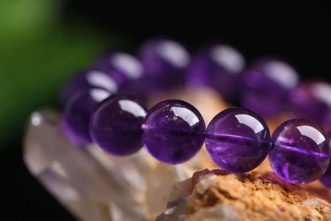 如果你喜欢小四的推荐,欢迎来找司司选购上述品种的水晶!