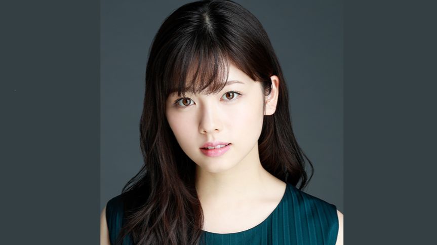 绽放于寒风中的花朵 走近演员小芝风花的多彩世界 哔哩哔哩