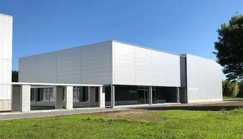 保留了重大列车事故中所有残骸的日本博物馆 哔哩哔哩