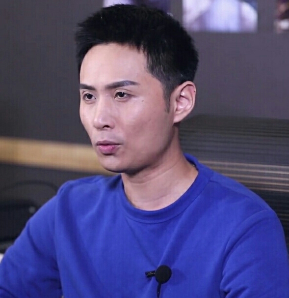 【恋与制作人】让他生气的理由@周棋洛