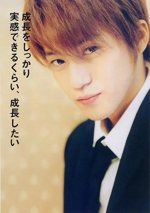 小栗旬好友关系强大 坐拥日本娱乐圈众多美男 哔哩哔哩