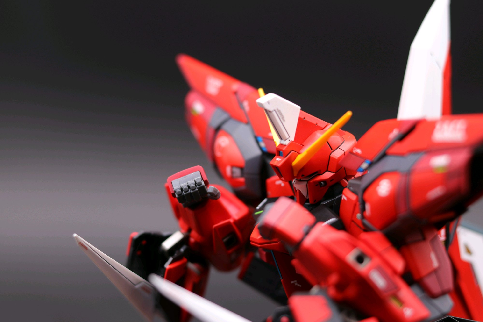 达人佳作悟空万代mg圣盾