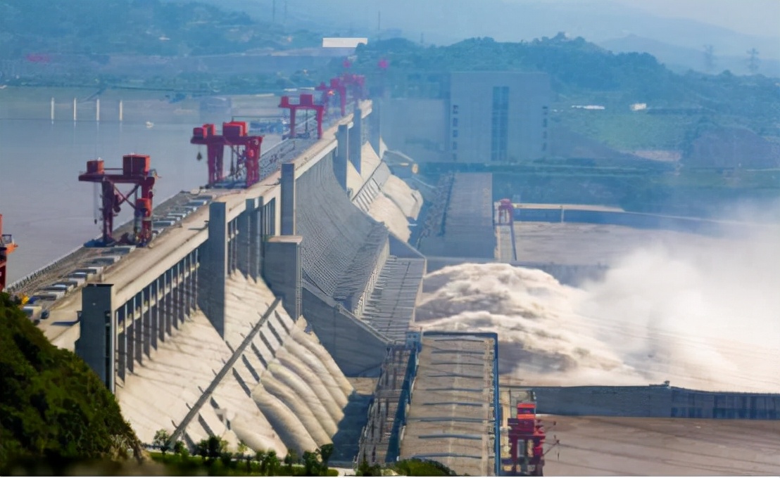 中国最大的水坝图片