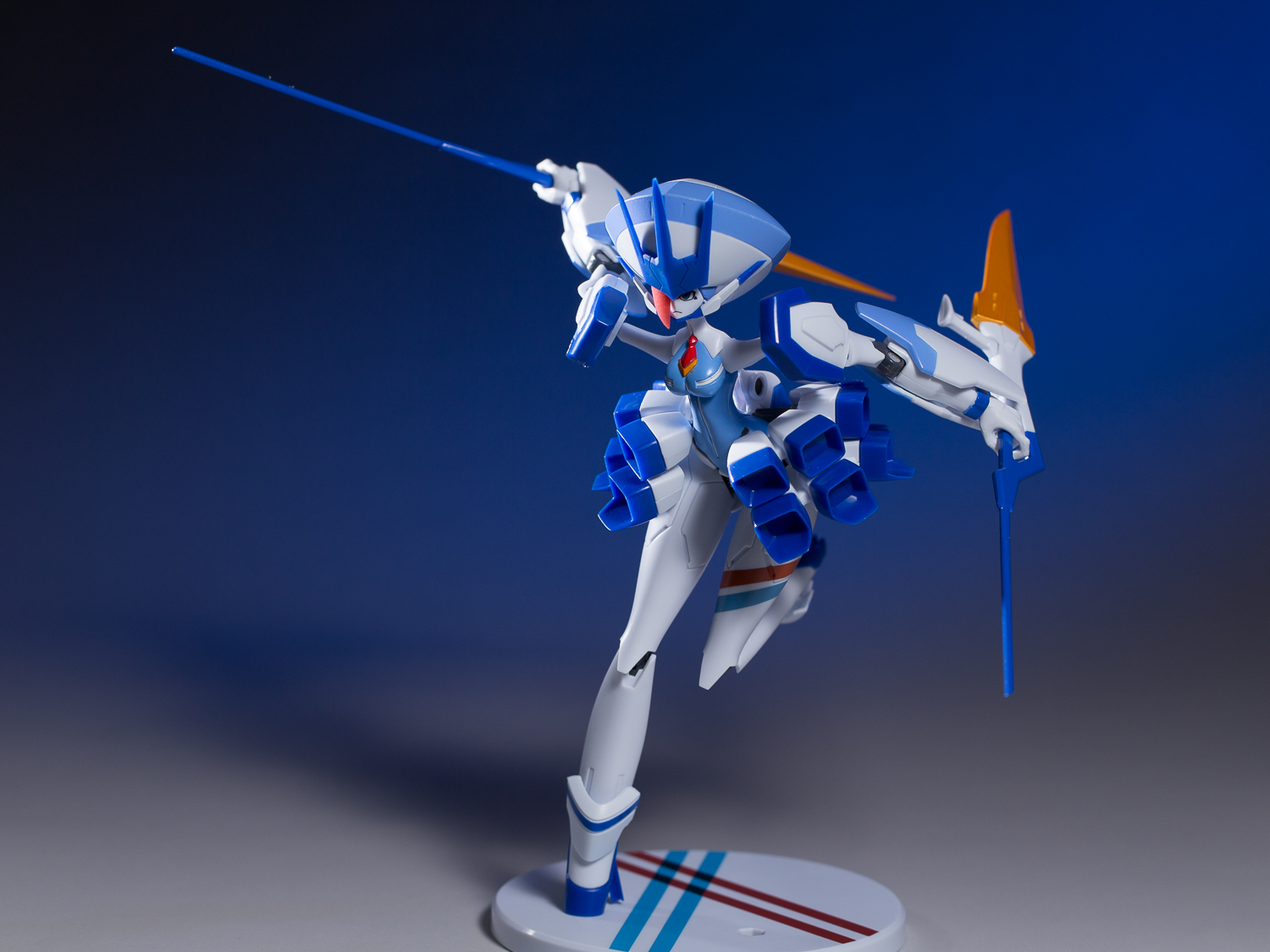 评测万代robot魂darlinginthefranxx翠雀号