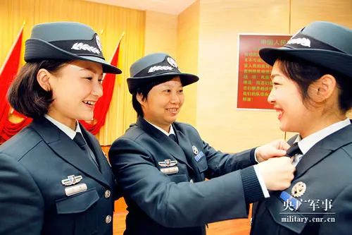 女性話題丨報考2022軍隊文職是女性就業的新機遇,請關注! - 嗶哩嗶哩