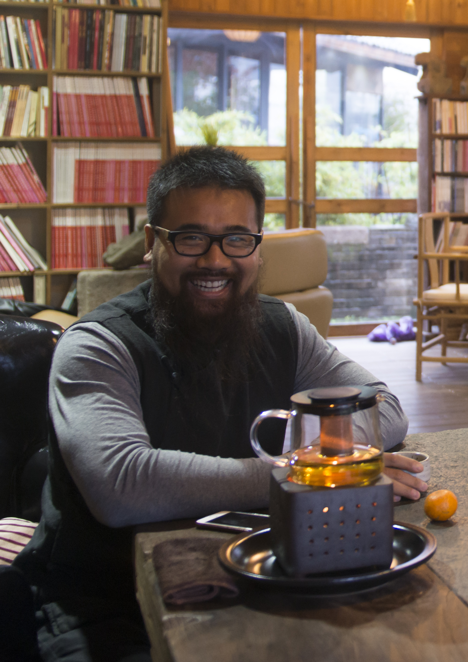 "青灯先生"张金成13年打造温州石刻"宝库"