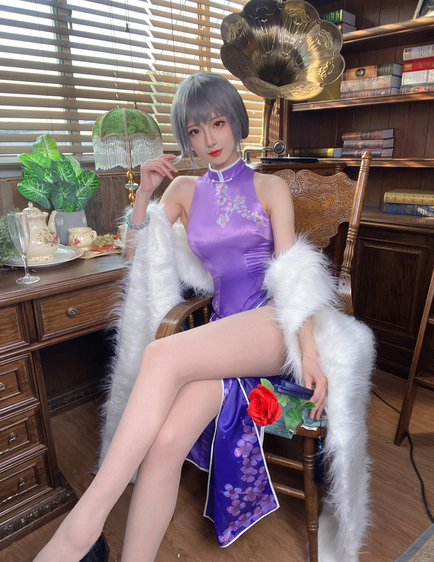 弥音音Ww霸道总裁旗袍Cosplay1