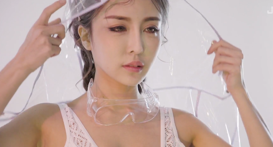 女教主模特雪碧(方祺媛),揭露摄影界丑闻!