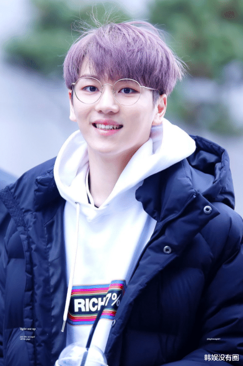 Cube娱乐：PENTAGON姜炯求确诊，其他成员“全阴” 哔哩哔哩