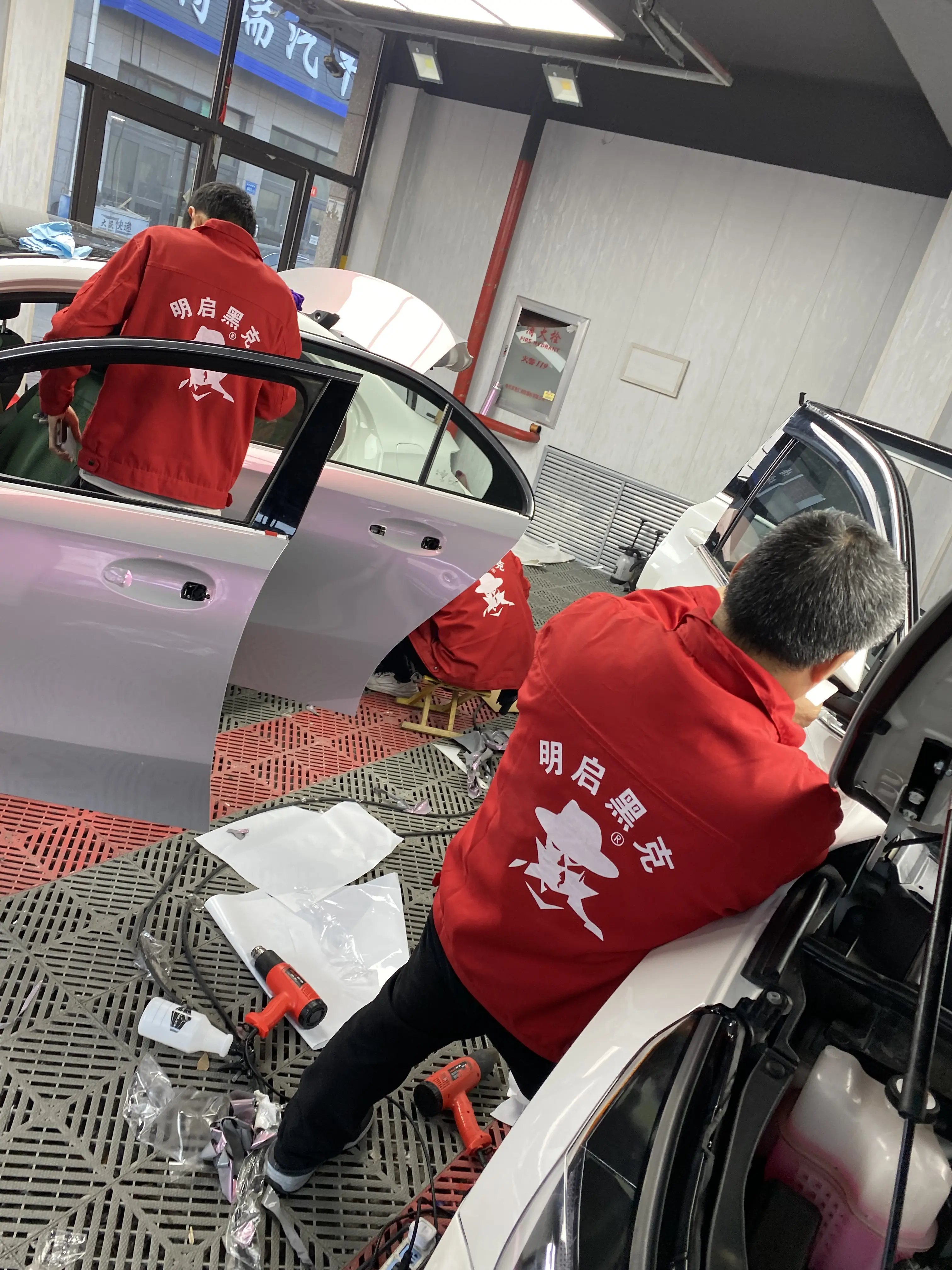 学隐形车衣多久可以学会 哪里学的最专业 - 哔哩哔哩