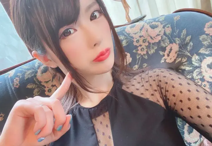 明星档案 第51期 辻井穗乃果(辻井ほのか)个人资料简介及作品写真图片 - 哔哩哔哩