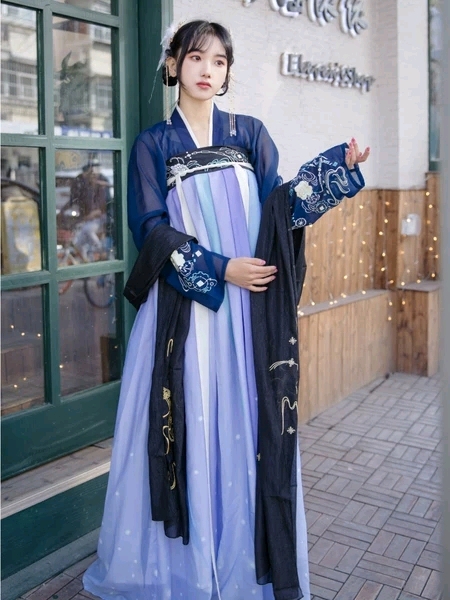 今日安利的是——梨花渡的【玄裳】 昨天因为个人原因停更了一天,在