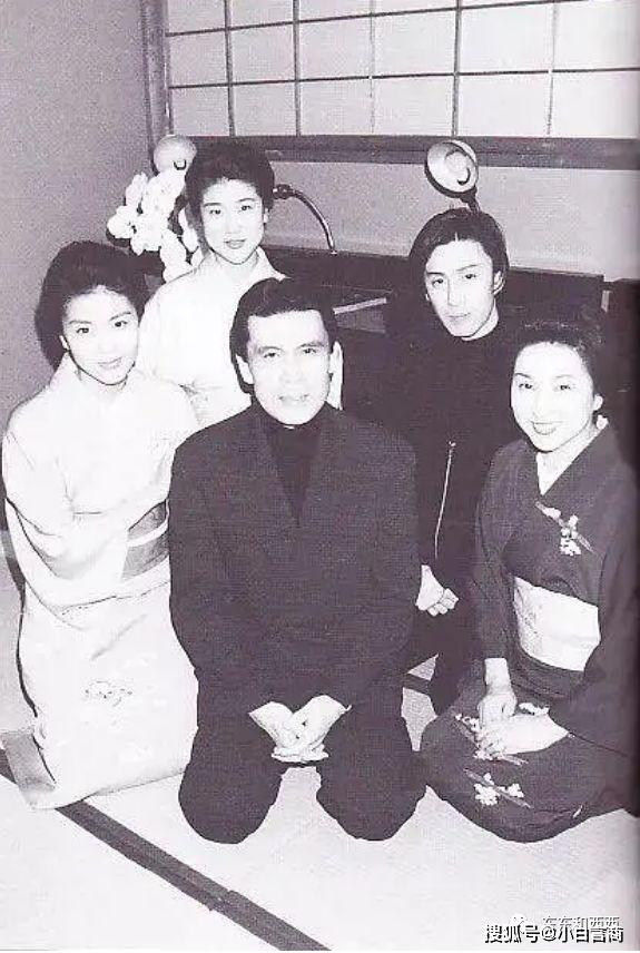 从小被全日本围观长大,女生都想嫁他,这才是万众瞩目的名门贵公子