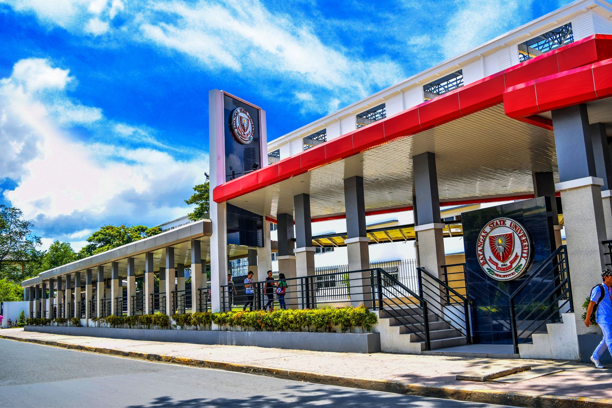 菲律宾名校介绍 | 八打雁国立大学:拥抱百年优质教育