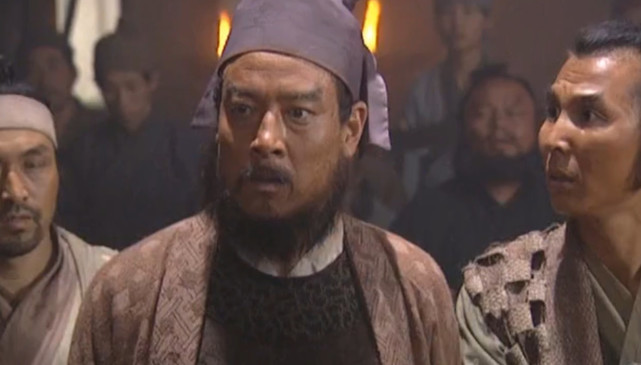 晁盖是如何一步步败在宋江手里的,看完无限感慨!