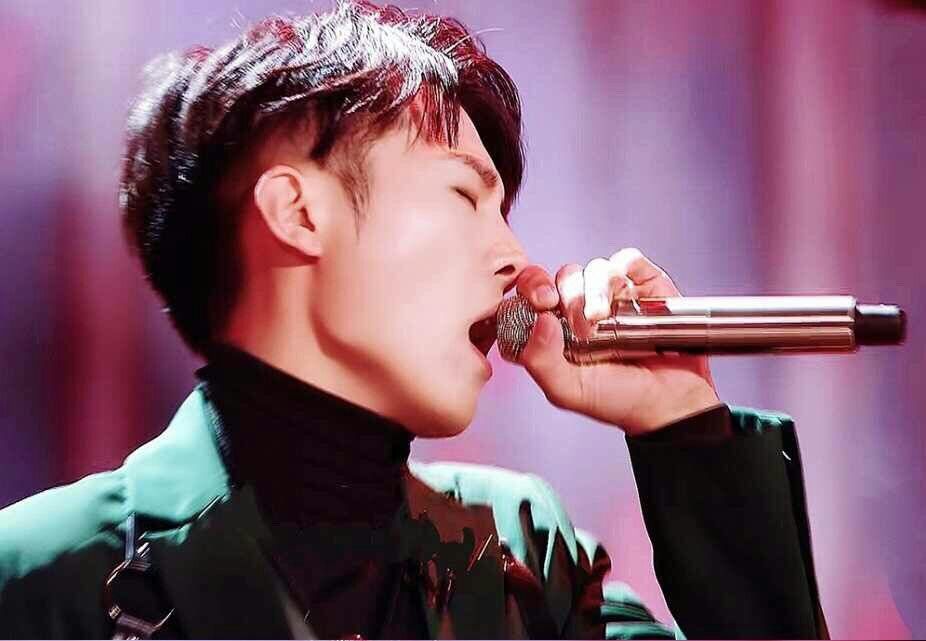 创造营2019高嘉朗:铮铮男儿,是什么让你湿润了