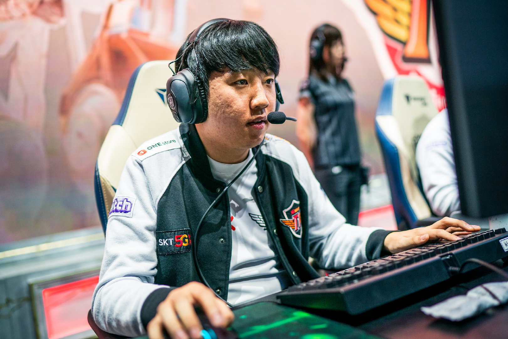 khan即将加盟fpx,网友:金贡是时候证明谁是爹了!