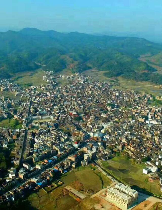 民风淳朴,风景秀丽的江南小镇-赣县田村镇