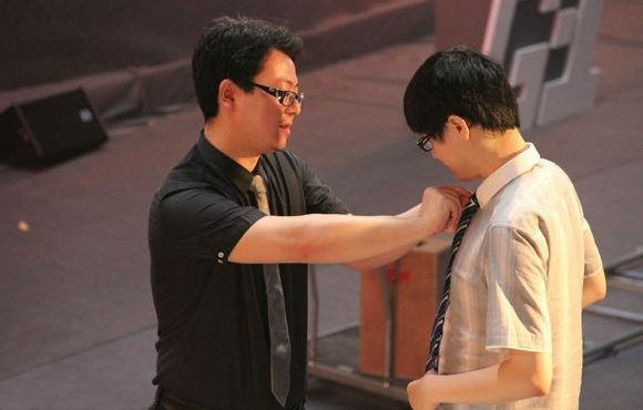 TA2:酒神直播爆料婚礼嘉宾名单 邀请了海涛不