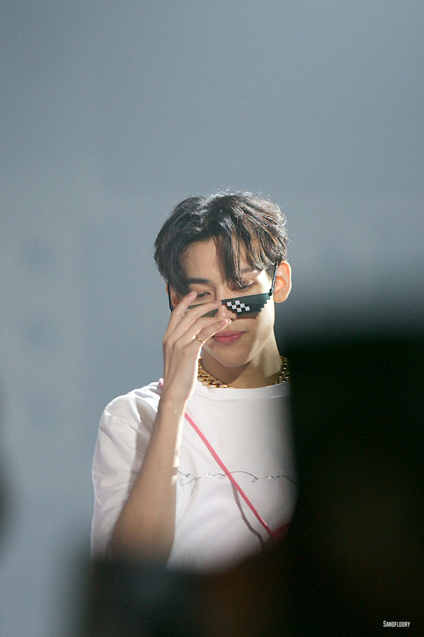 [GOT7]熬夜玩手机 忙内line