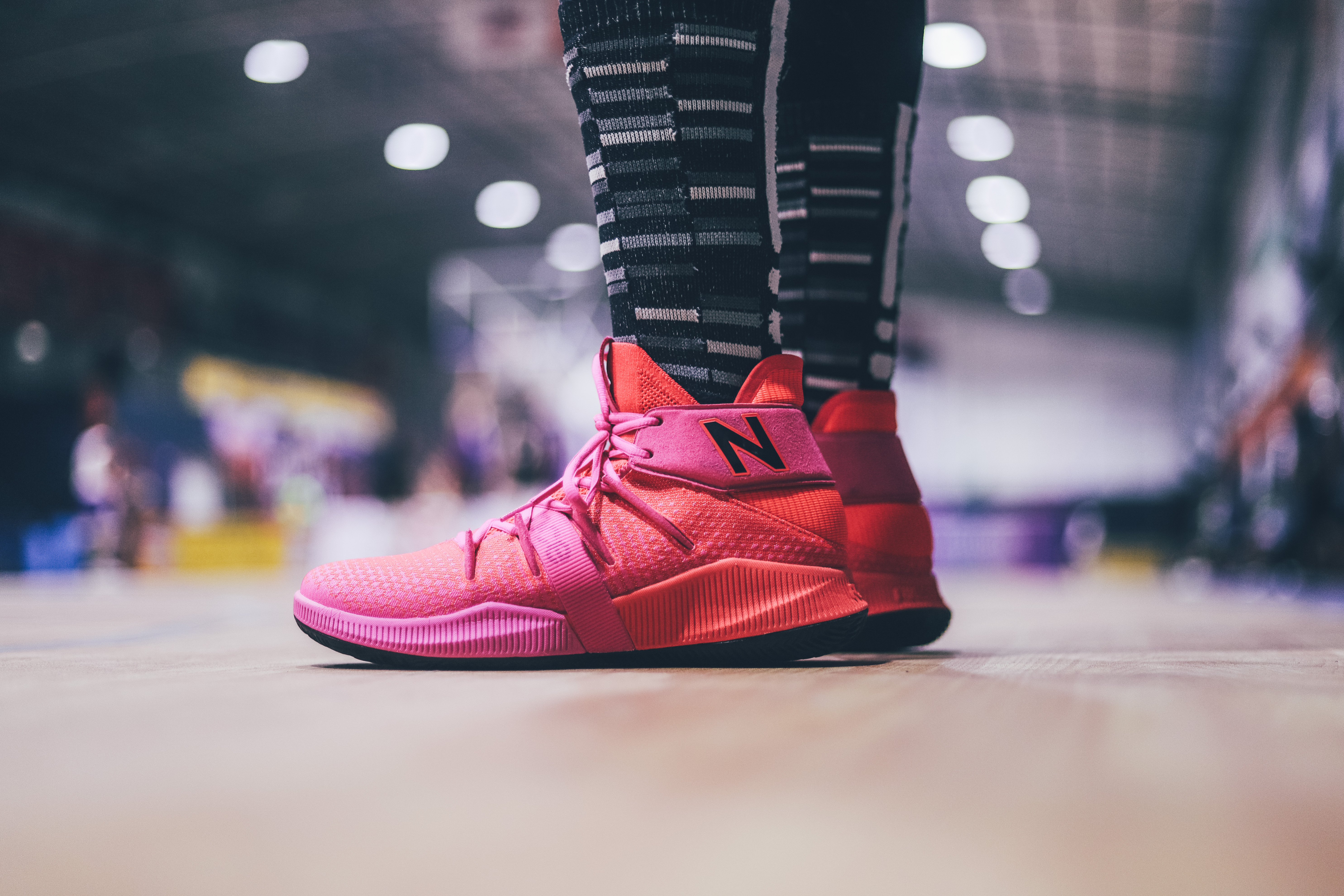 new balance omn1s实战评测——降价后的总决赛mvp球鞋是否值得入手?