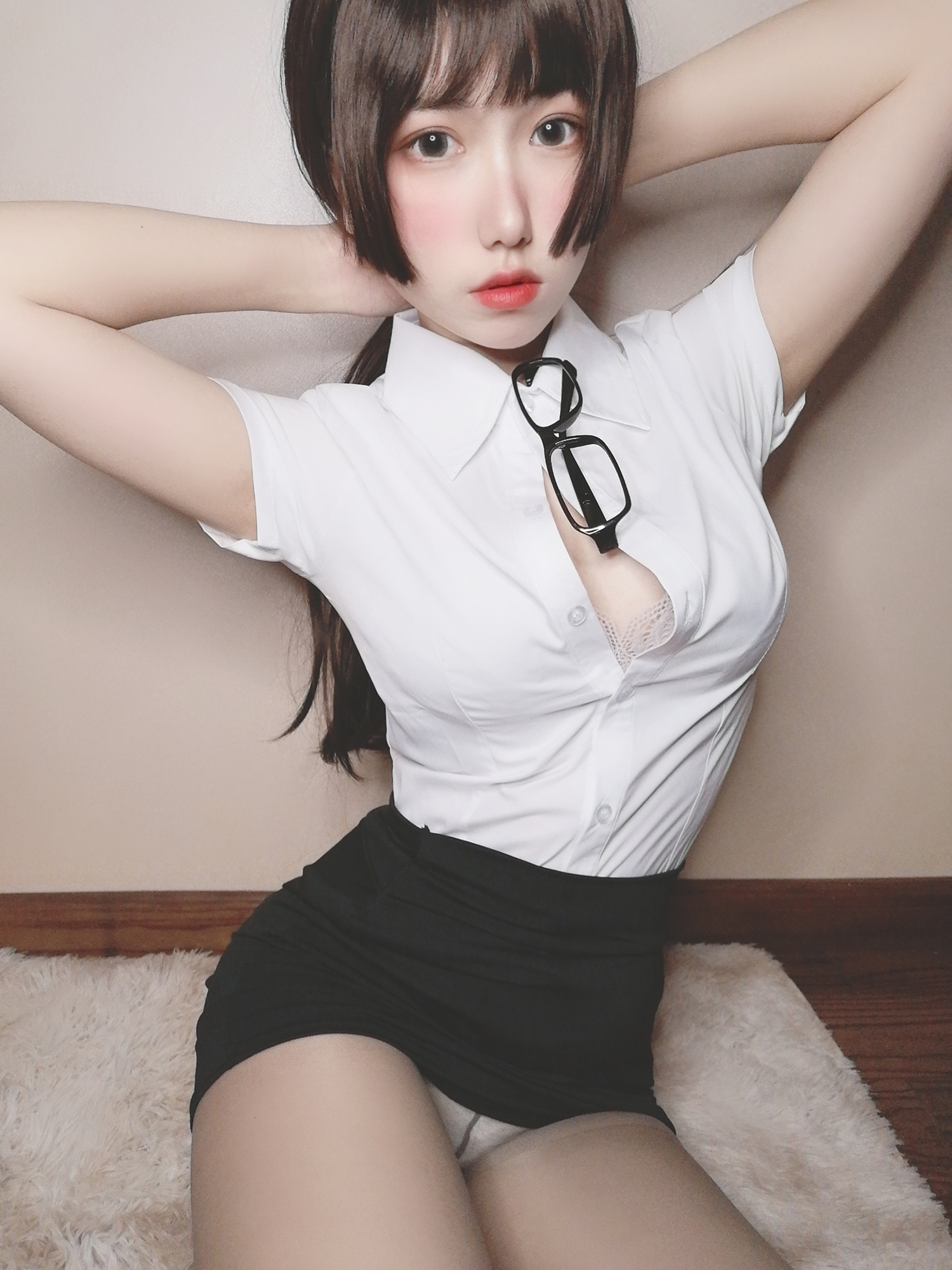 芋圆侑子sj醉酒小秘书cosplay4