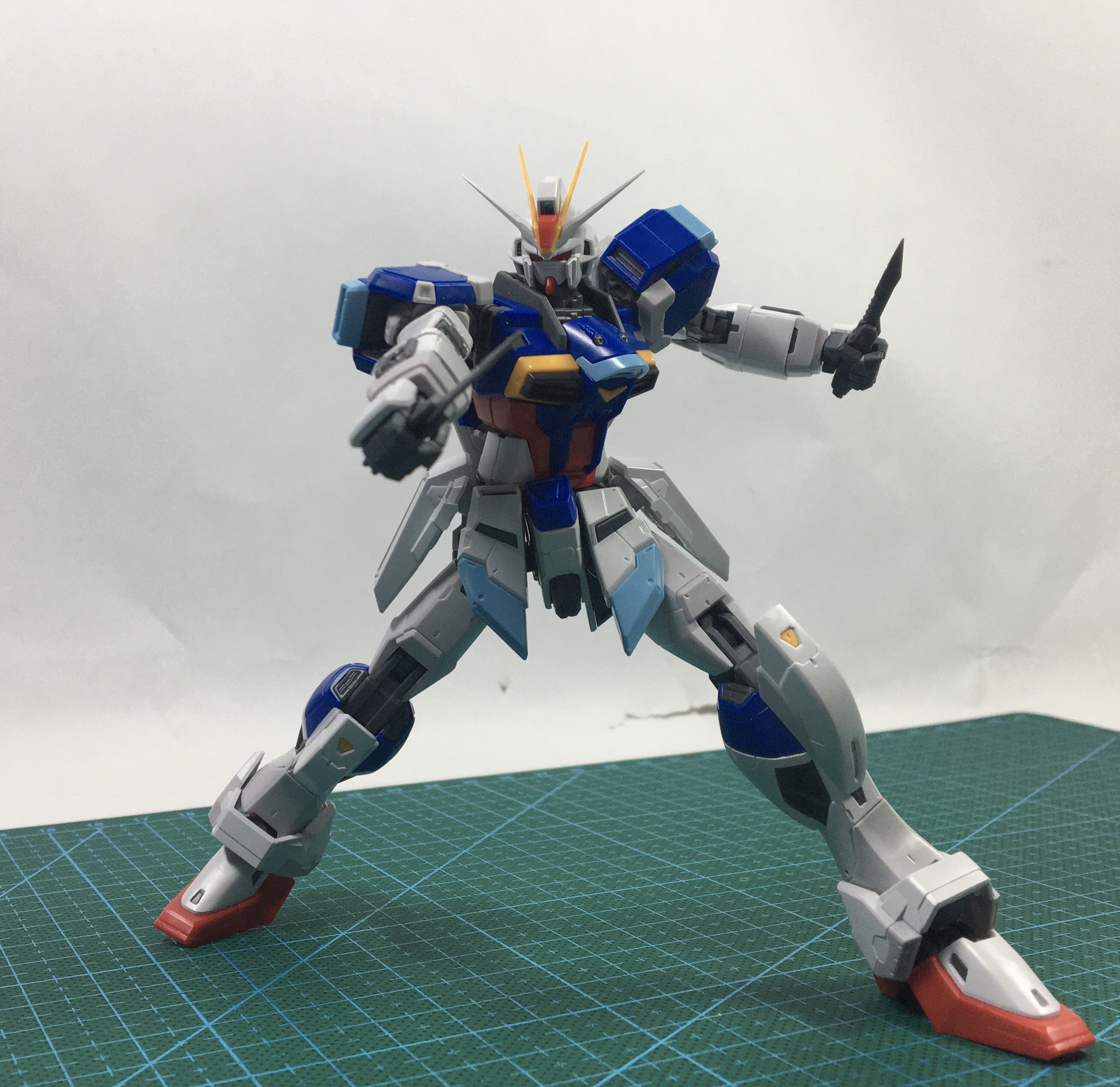 【模玩测评】万代rg脉冲高达槽点简评