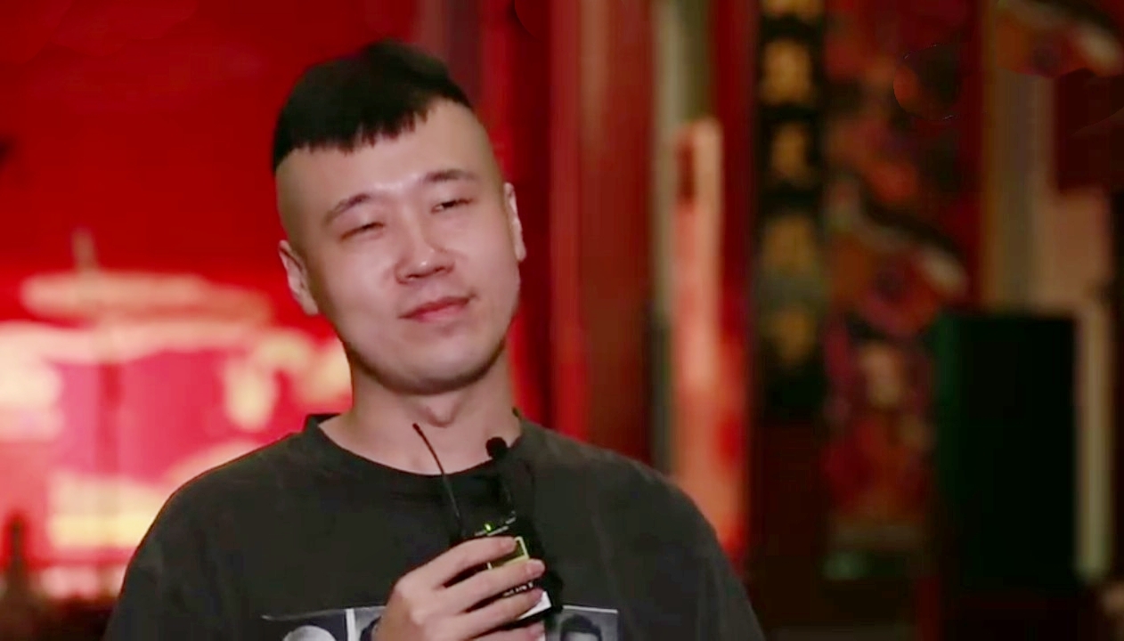 《后台那些事儿》【九辫儿现实友情向】77