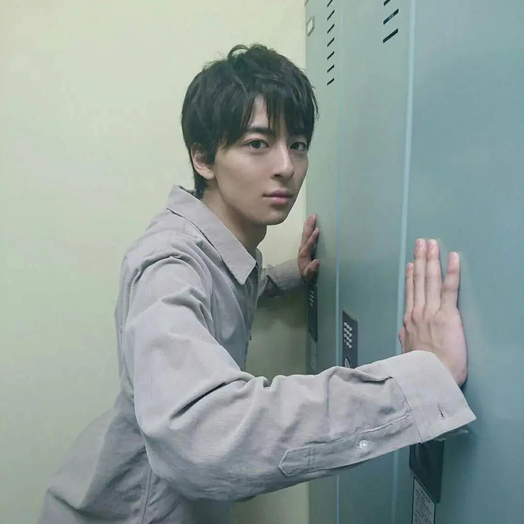 假面骑士：高杉真宙（吴岛光实）确定退社创立个人事务所，辞演晨间剧演艺事业或大变