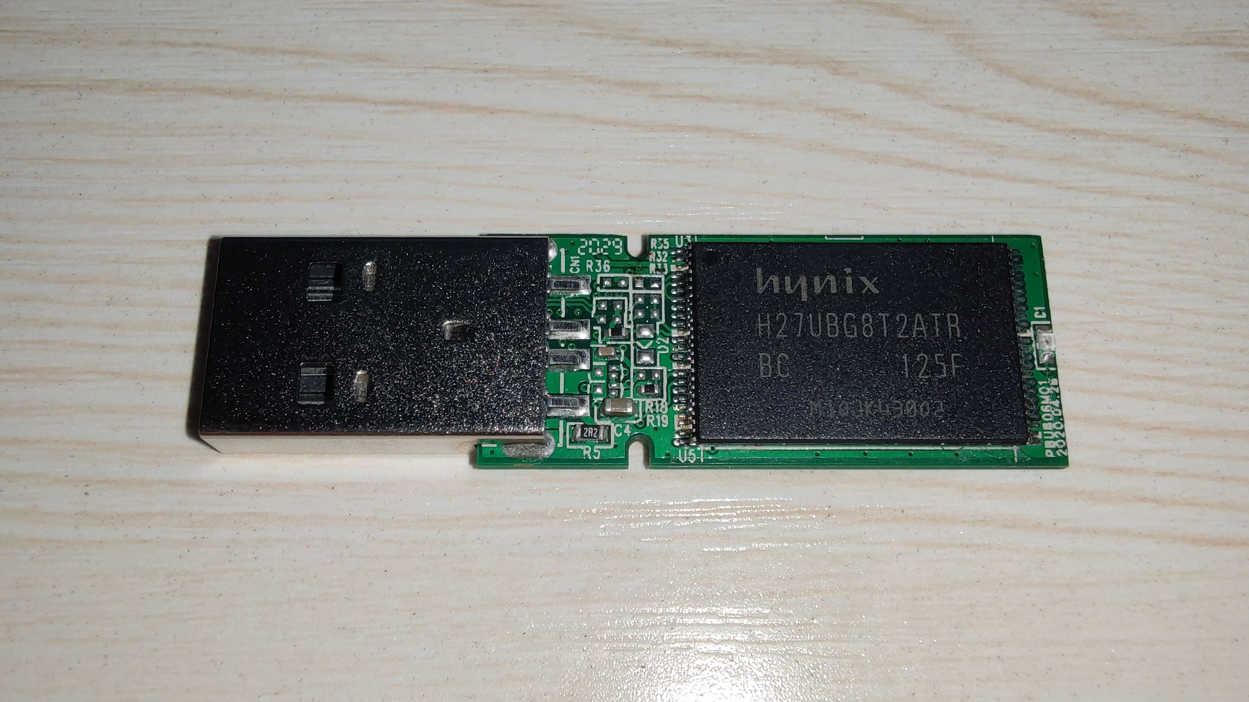 DIY方案U盘【安国AU6989SN-TA+海力士32nmMLC 4GB】评测数据 - 哔哩哔哩