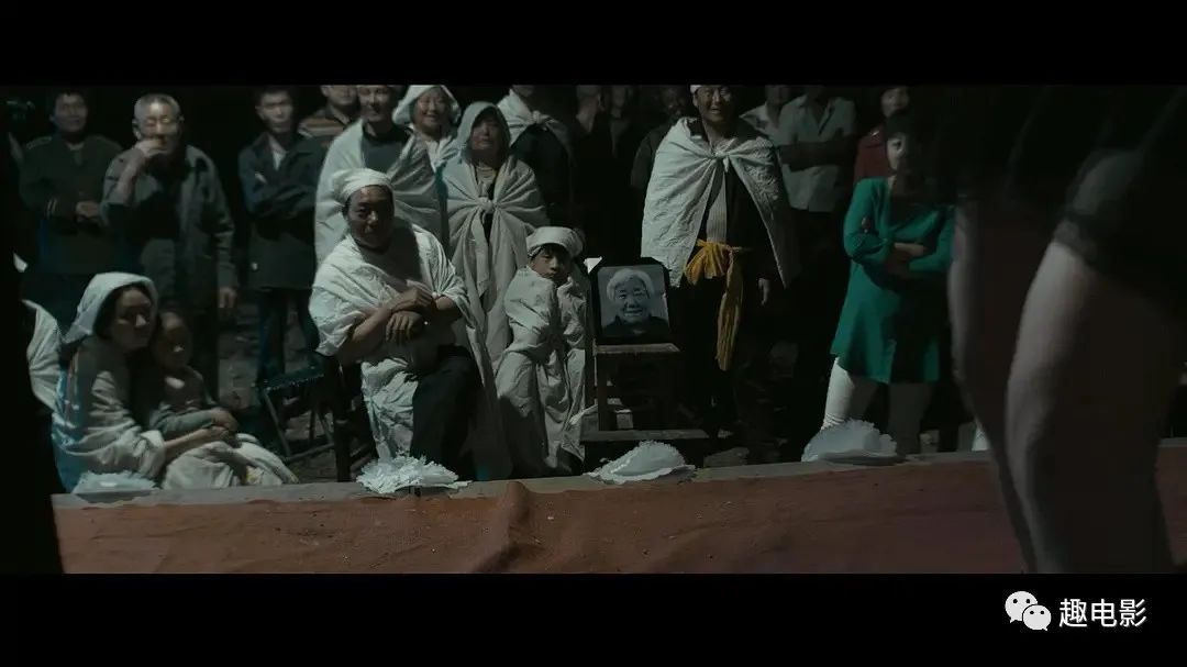 图片[3]-葬礼上的脱衣舞娘，道尽了人性的肮脏《喜丧》-68影视