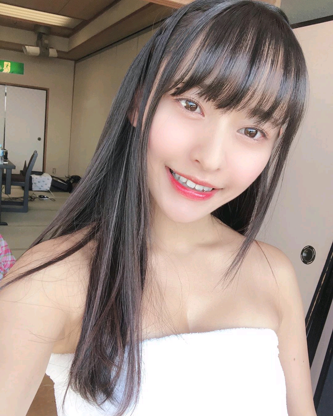 日本21岁的可爱美少女 高崎奈美 ins:kanami takasaki 1997年7月14日