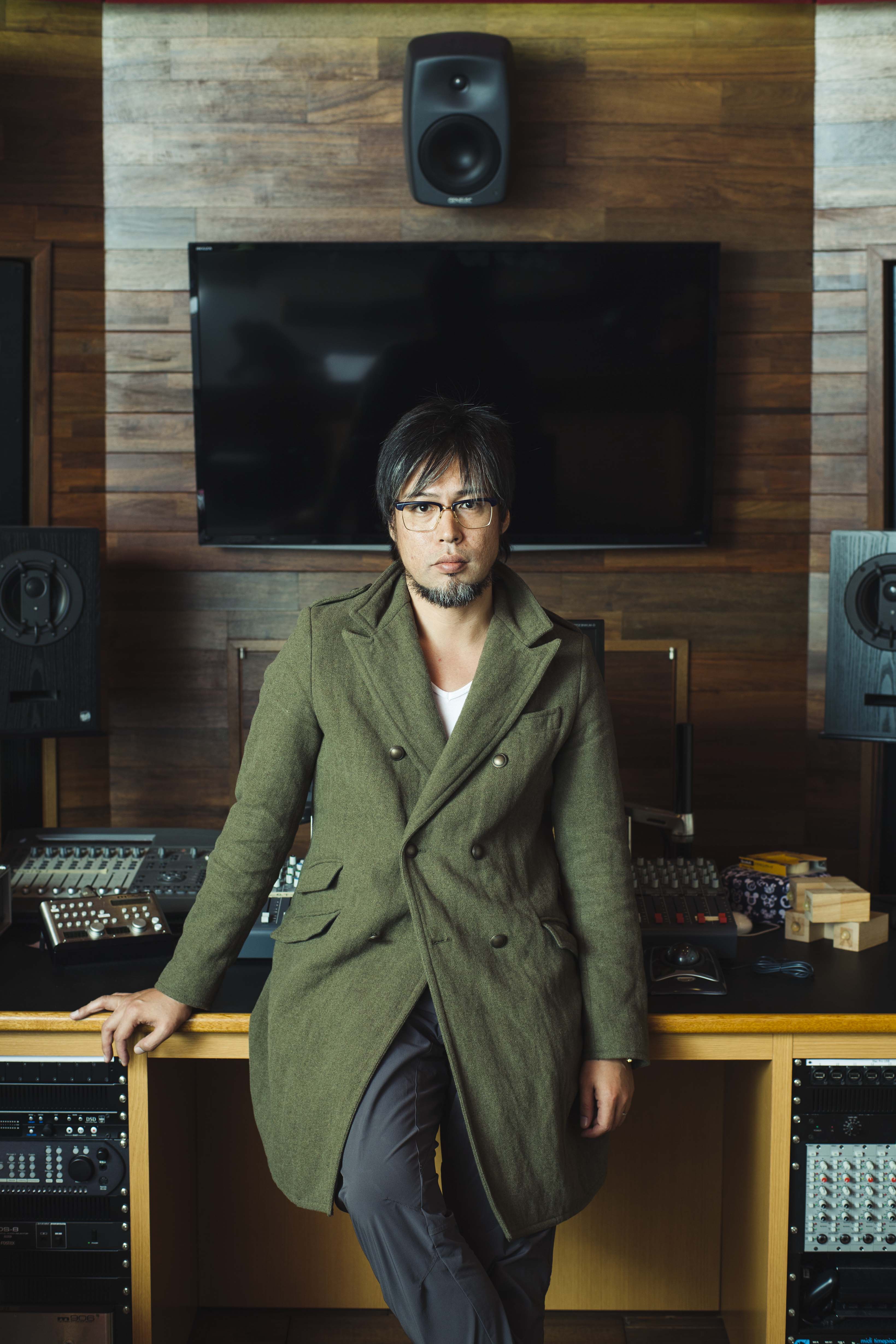 横山昌义先生坂本先生根据《如龙7》的设定,东城会和近江联盟两家极道