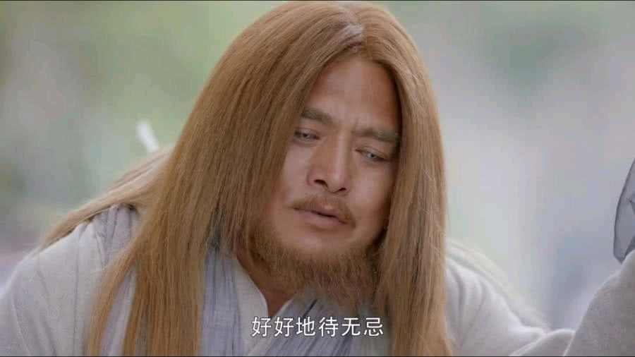 新倚天大结局:谢逊为芷若挡箭,汝阳王惨死,好在