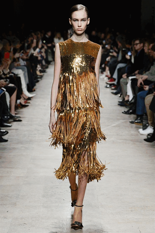 谁说身材娇小就办不了大事我亮片第一个不服