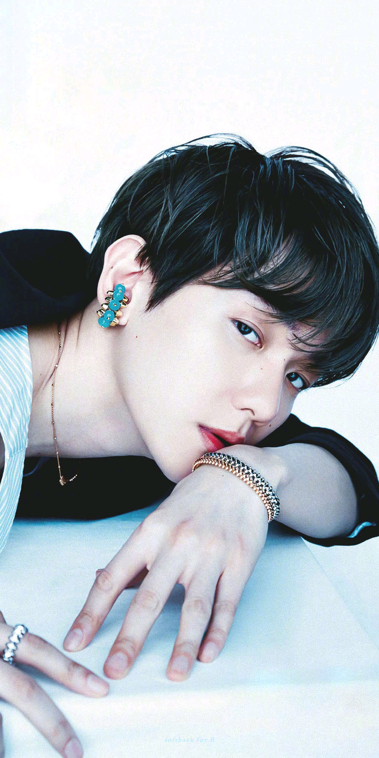 来往幼儿园的汽车——  事后,边伯贤在你还睡着的时候.从你