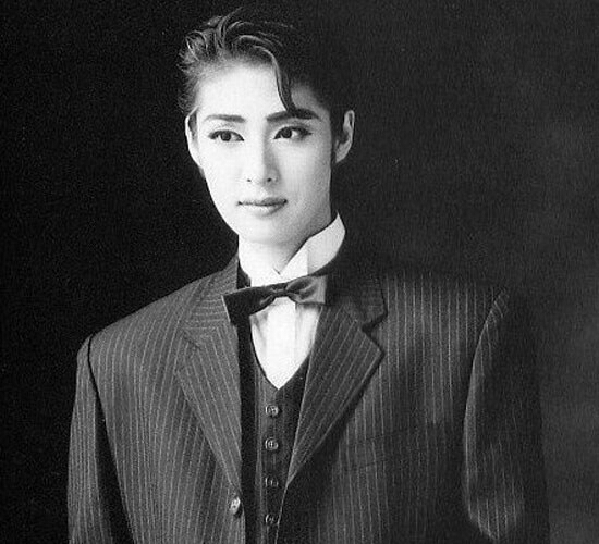 那些帅气的男装大佬们(女扮男装),女生帅起来,