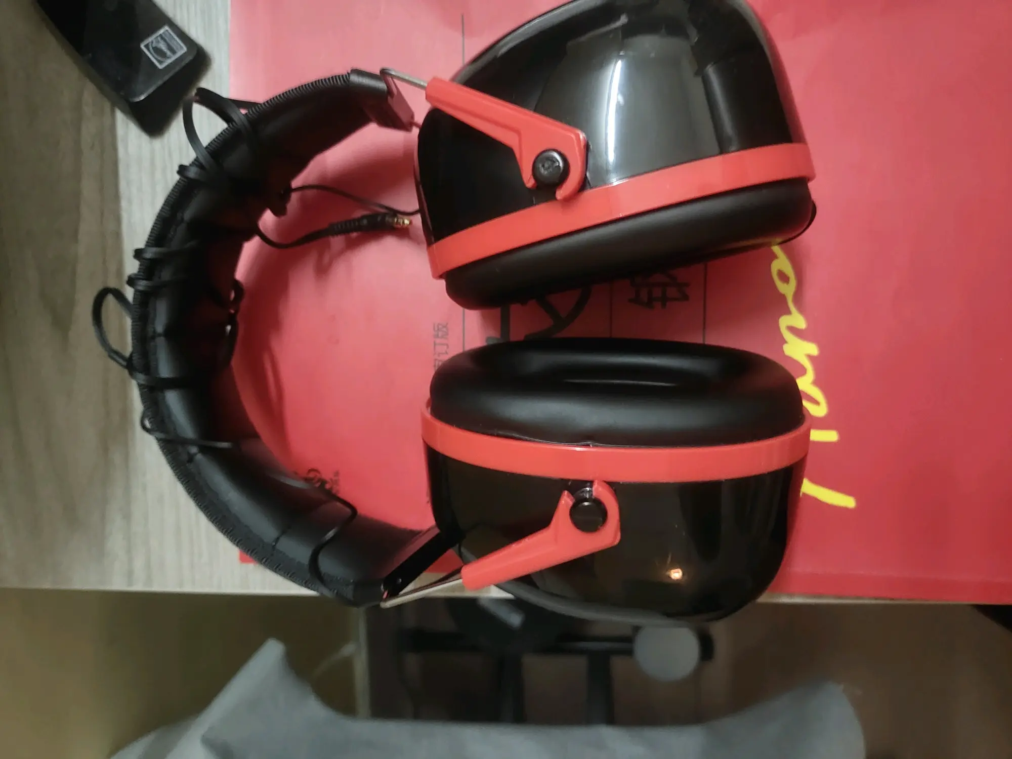 耳罩改造耳机(极低成本简单舒适)