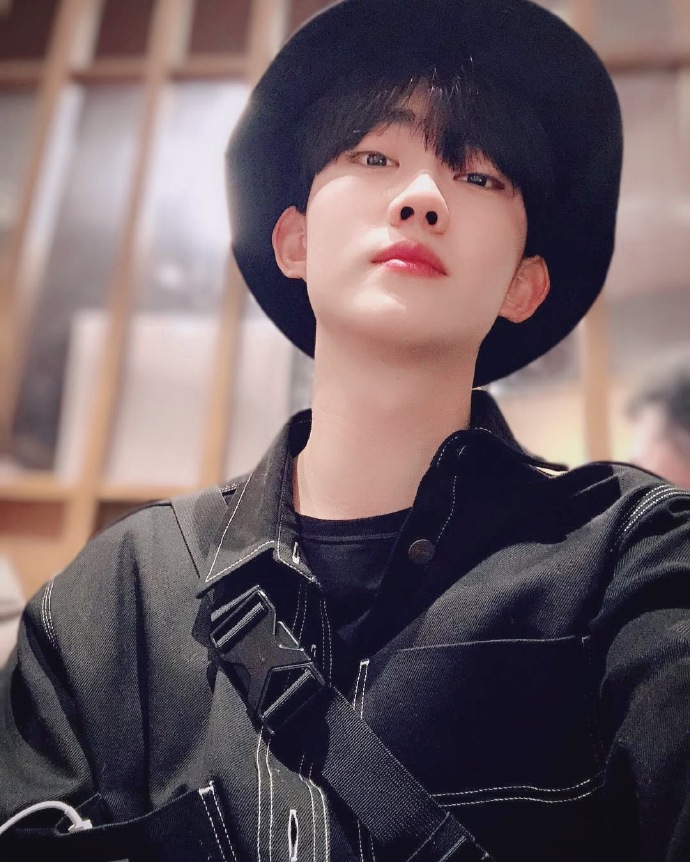 【color rush/洪瑜浚】图片