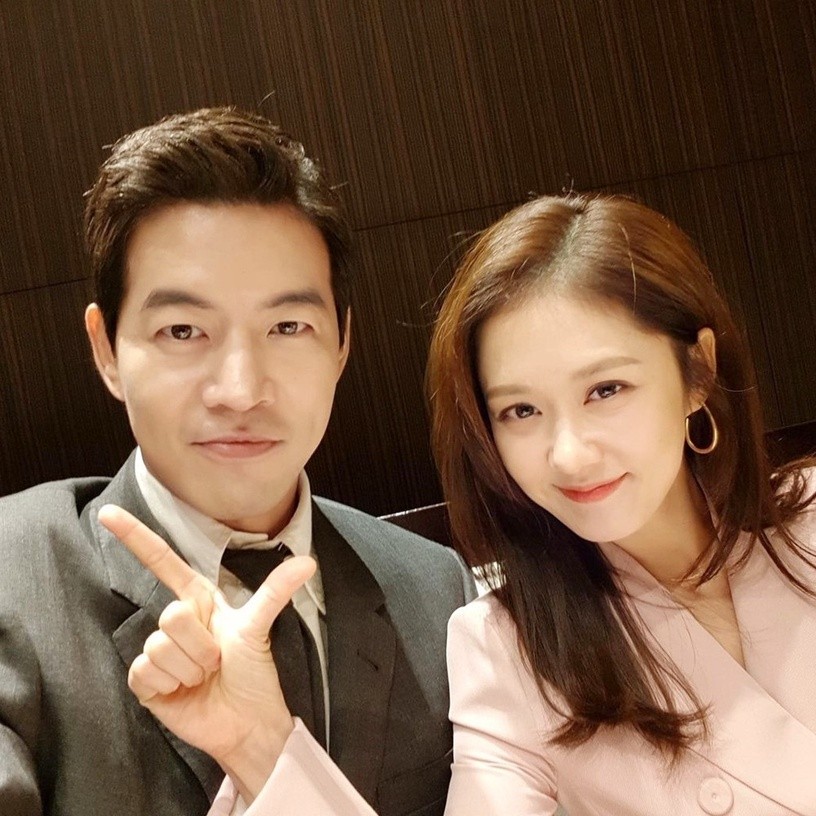 高学历韩星盘点宋仲基是成均馆校草宫金桢勋更是首尔大出身高学历天才