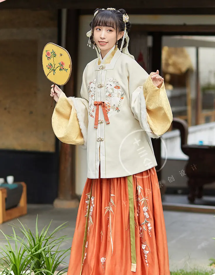 秋冬汉服怎么搭配 这些搭配神器伴你过冬 颜值超高还保暖 哔哩哔哩