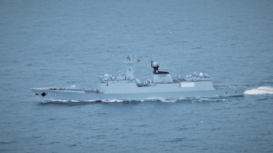 图为中国054a护卫舰