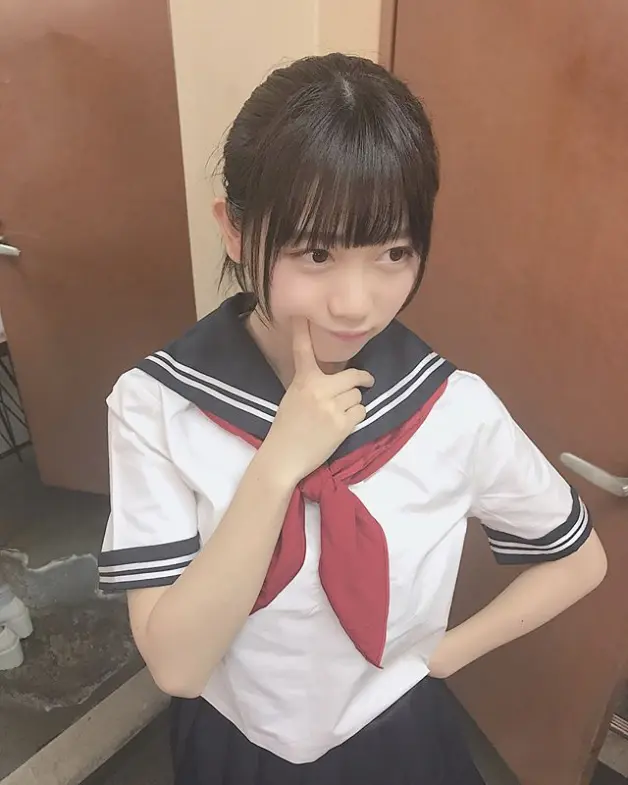 Jk制服安利 来栖りん 被称为日本 制服美少女no 1 哔哩哔哩